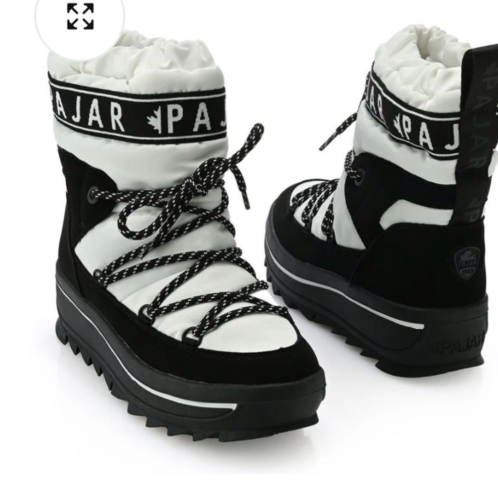 Pajar Galaxy Women’s 6.5 Snow Boots. Like New. Worn once. Black & Cream